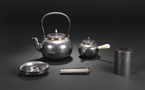 茶、牛奶或汽水會(huì)腐蝕不銹鋼帶制品，這是真的嗎？